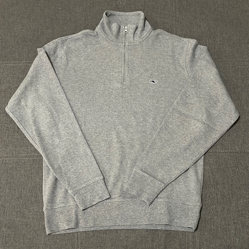 Flawless vineyard vines pullover
